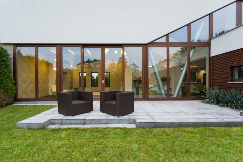 Villa with pool 120 1024x683